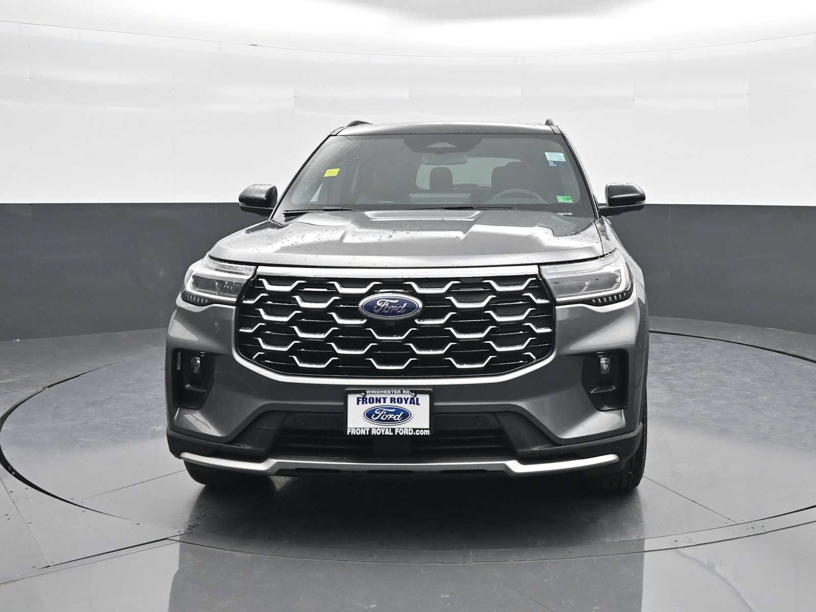 New 2026 Ford Explorer Platinum image 3