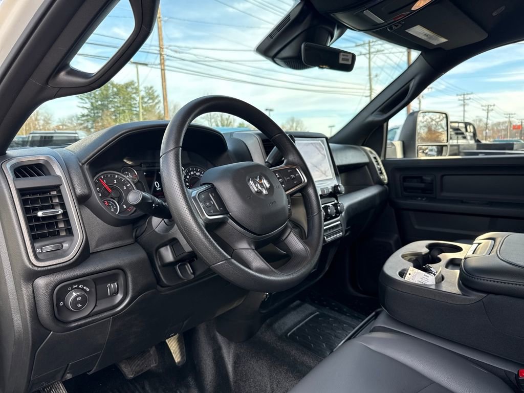 New 2026 RAM 5500 Tradesman w/ Chrome Appearance Group image 9