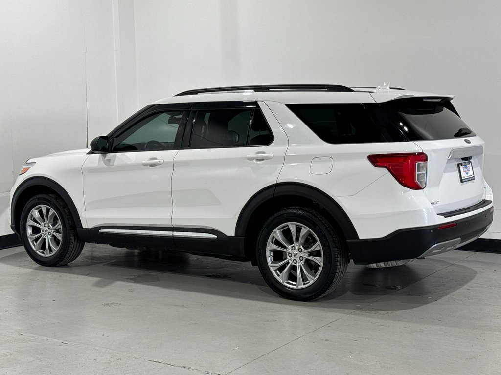 Used 2021 Ford Explorer XLT image 40