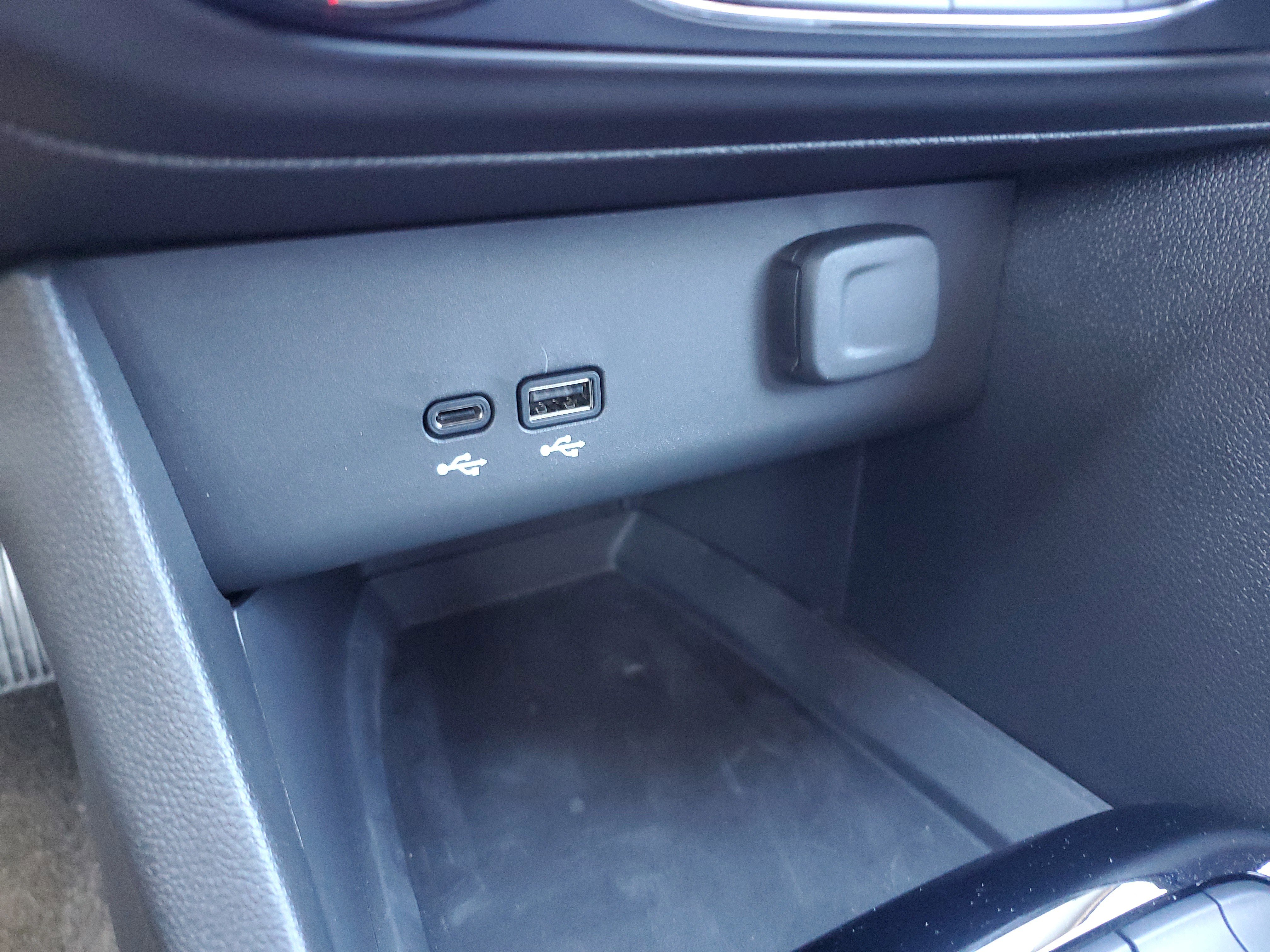 New 2025 Buick Encore GX Preferred w/ Comfort Package image 30