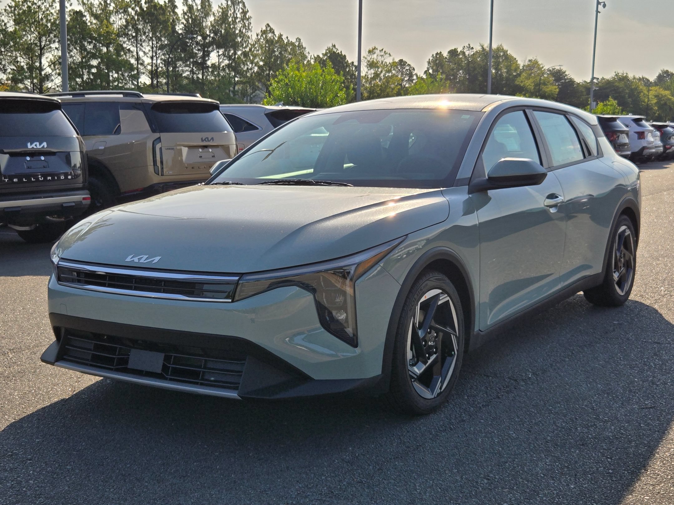 New 2026 Kia K4 EX FWD image 3