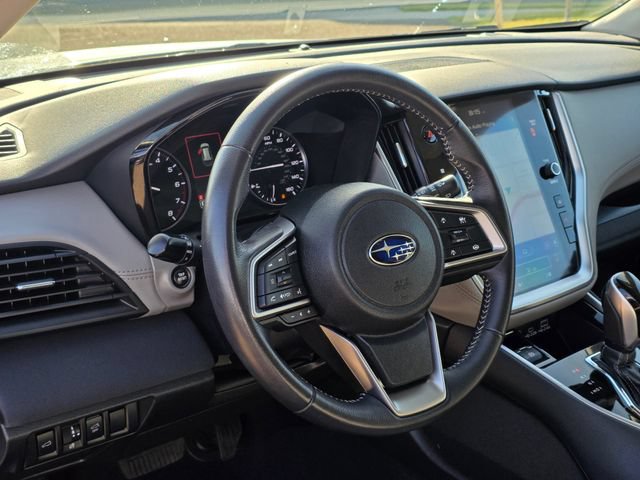 Certified 2025 Subaru Outback Premium AWD/4WD image 16