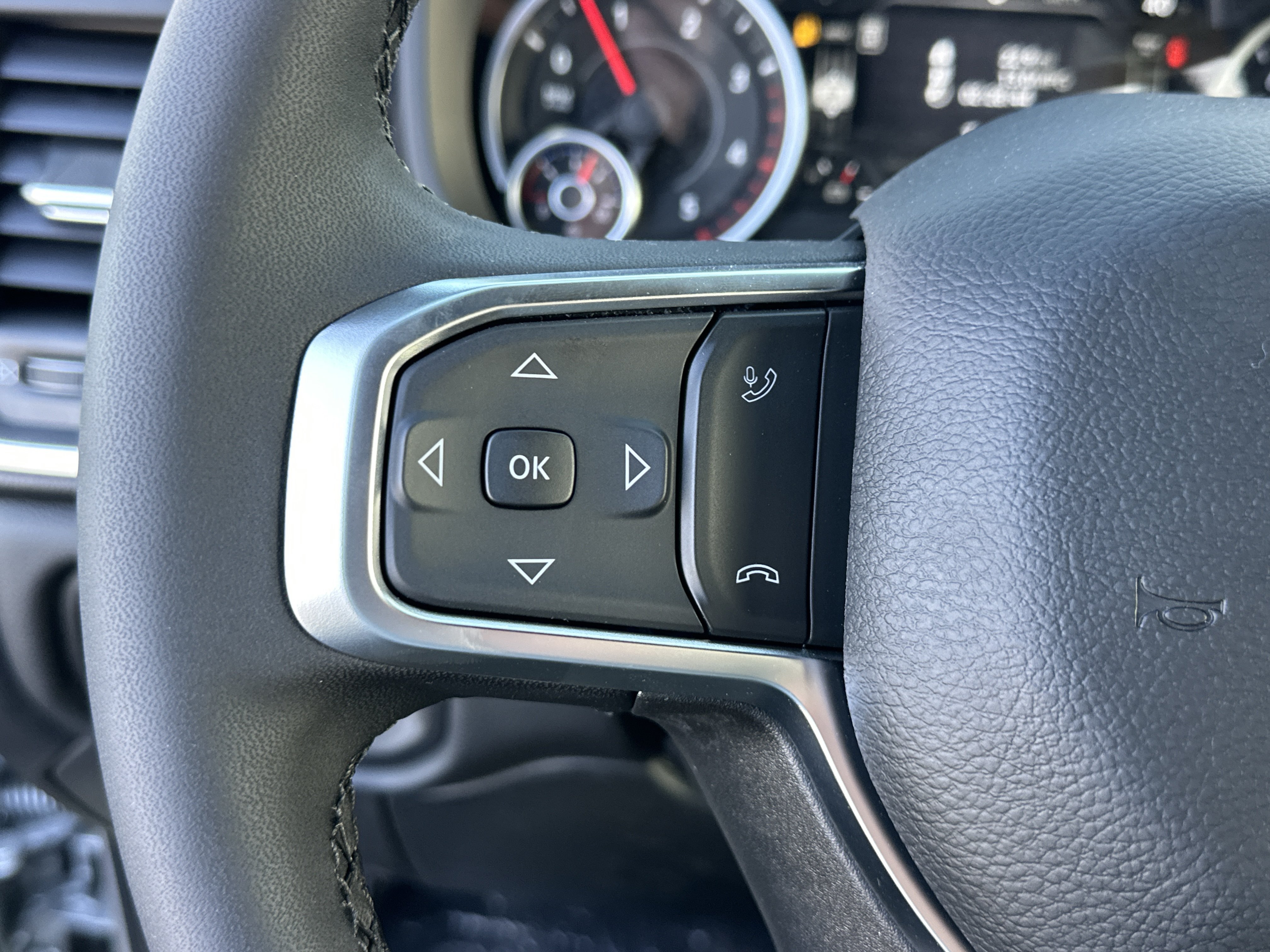 New 2026 RAM 2500 Big Horn AWD/4WD image 10
