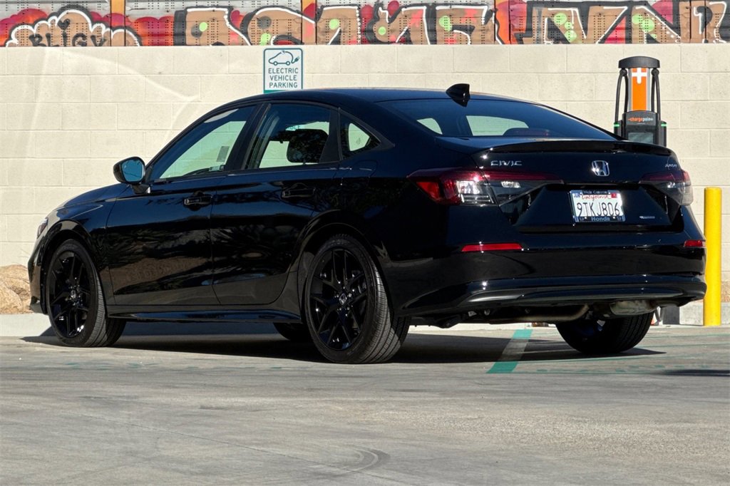 Certified 2025 Honda Civic Sport image 3