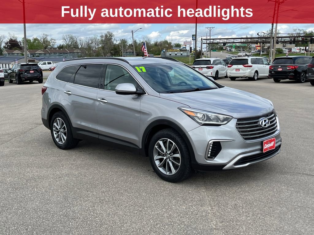 Used 2017 Hyundai Santa Fe SE w/ Cargo Package AWD/4WD image 8