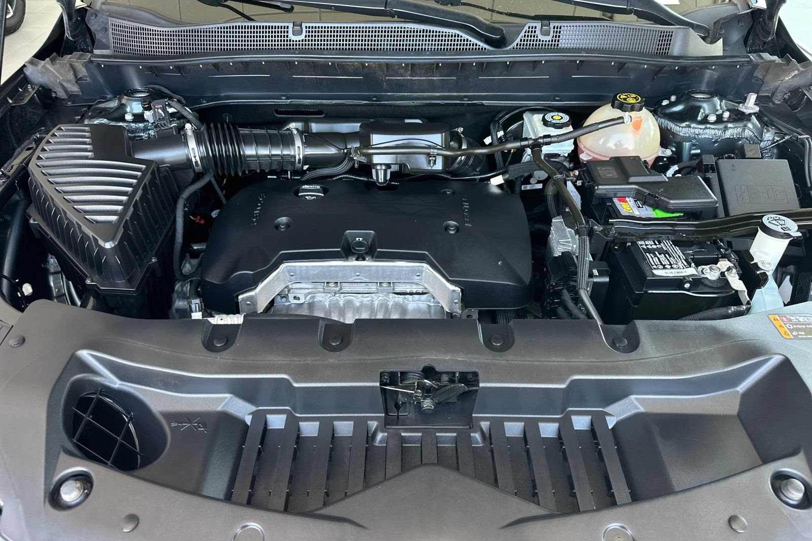 Used 2019 Chevrolet Blazer LT FWD image 24
