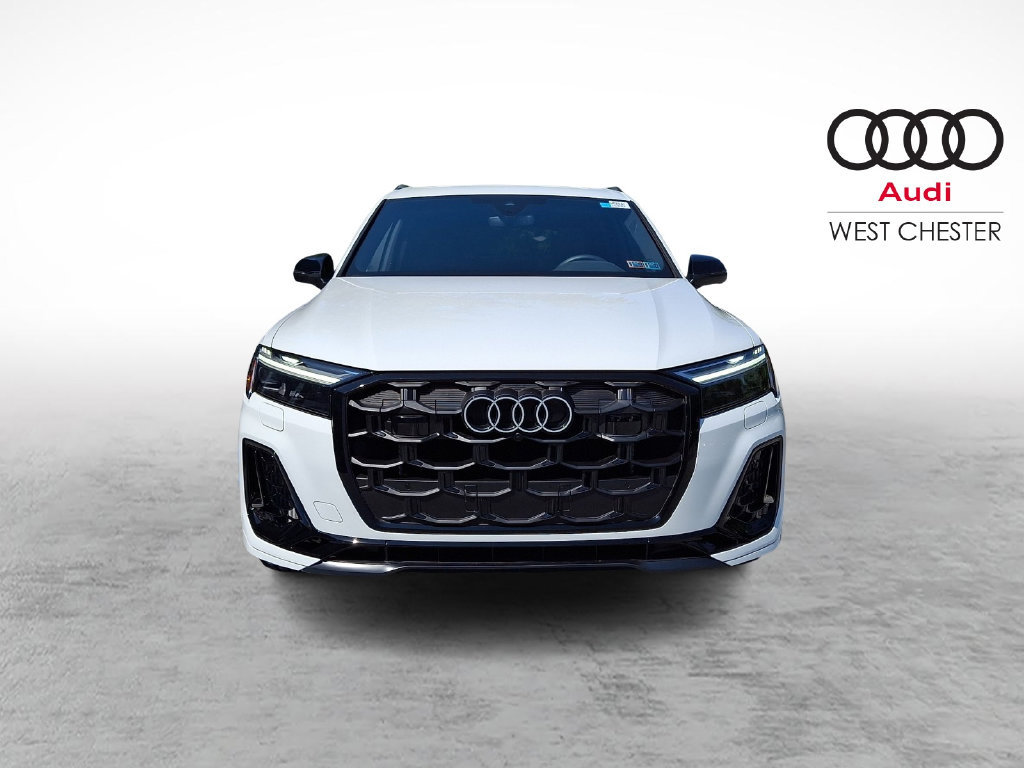 Certified 2026 Audi SQ7 Premium Plus AWD/4WD image 2