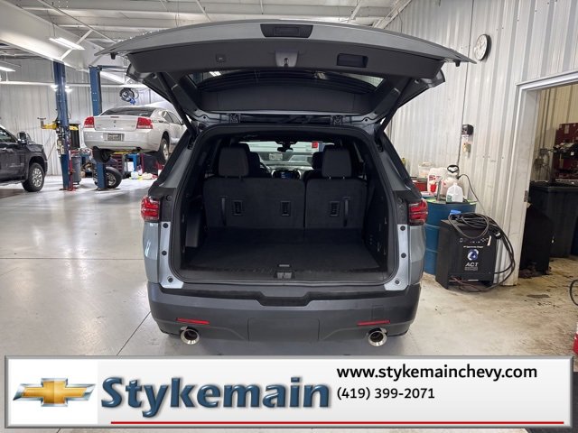 Used 2023 Chevrolet Traverse LT image 15