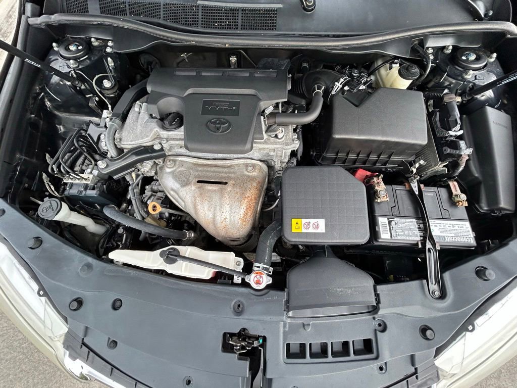 Used 2017 Toyota Camry LE FWD image 31