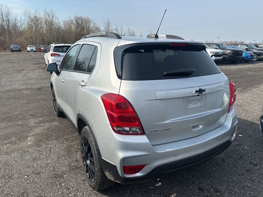 Used 2022 Chevrolet Trax LT w/ Driver Confidence Package image 4
