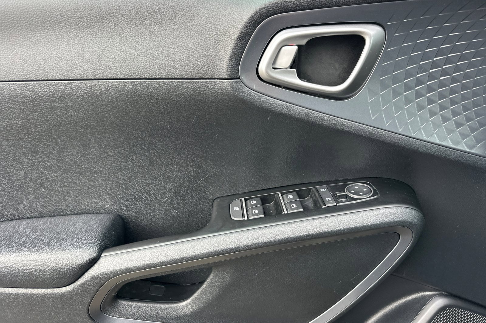 Used 2021 Kia Soul S image 10