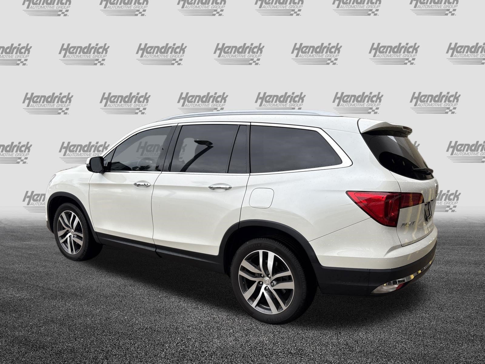 Used 2017 Honda Pilot Elite image 8
