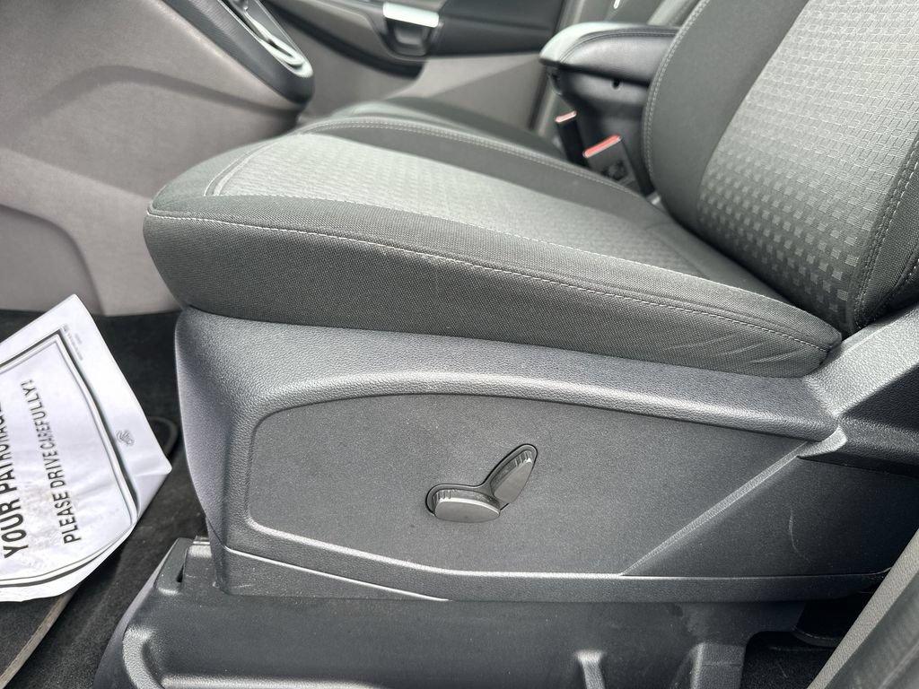 Used 2023 Ford Transit Connect XLT FWD image 18