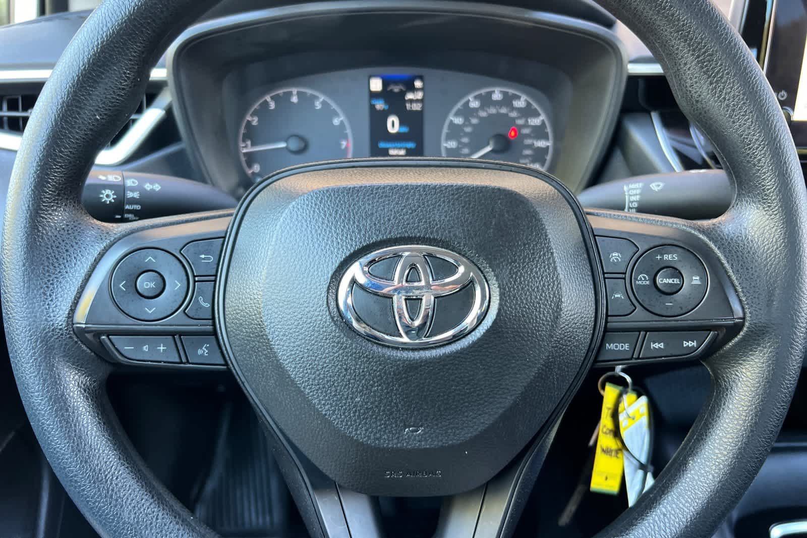Certified 2025 Toyota Corolla LE FWD image 22