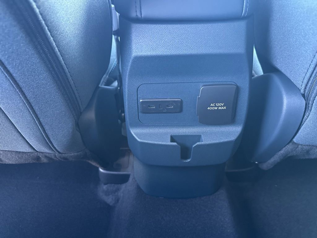 New 2025 Ford Maverick XLT w/ XLT Luxury Package image 13