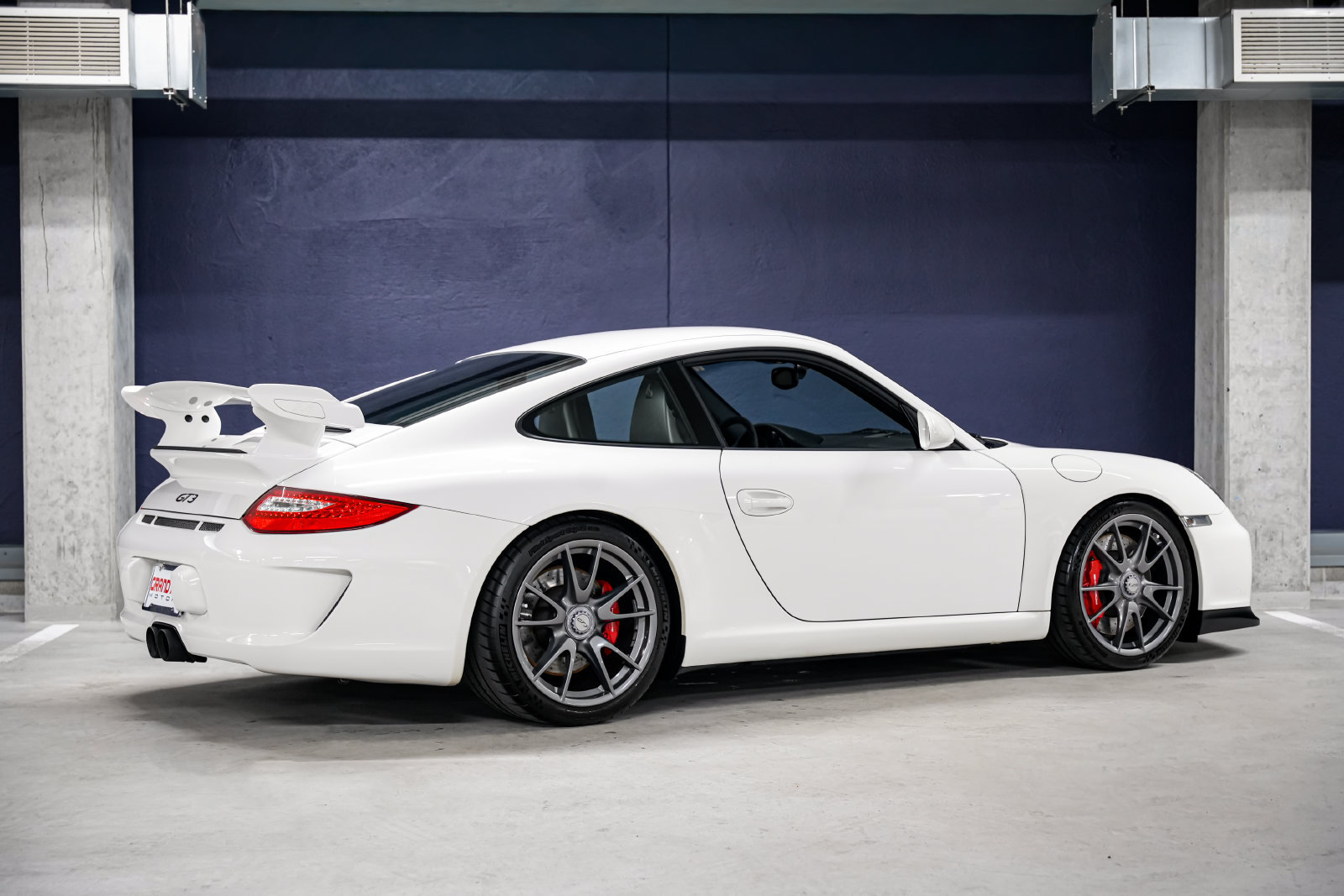 Used 2010 Porsche 911 GT3 RWD image 3