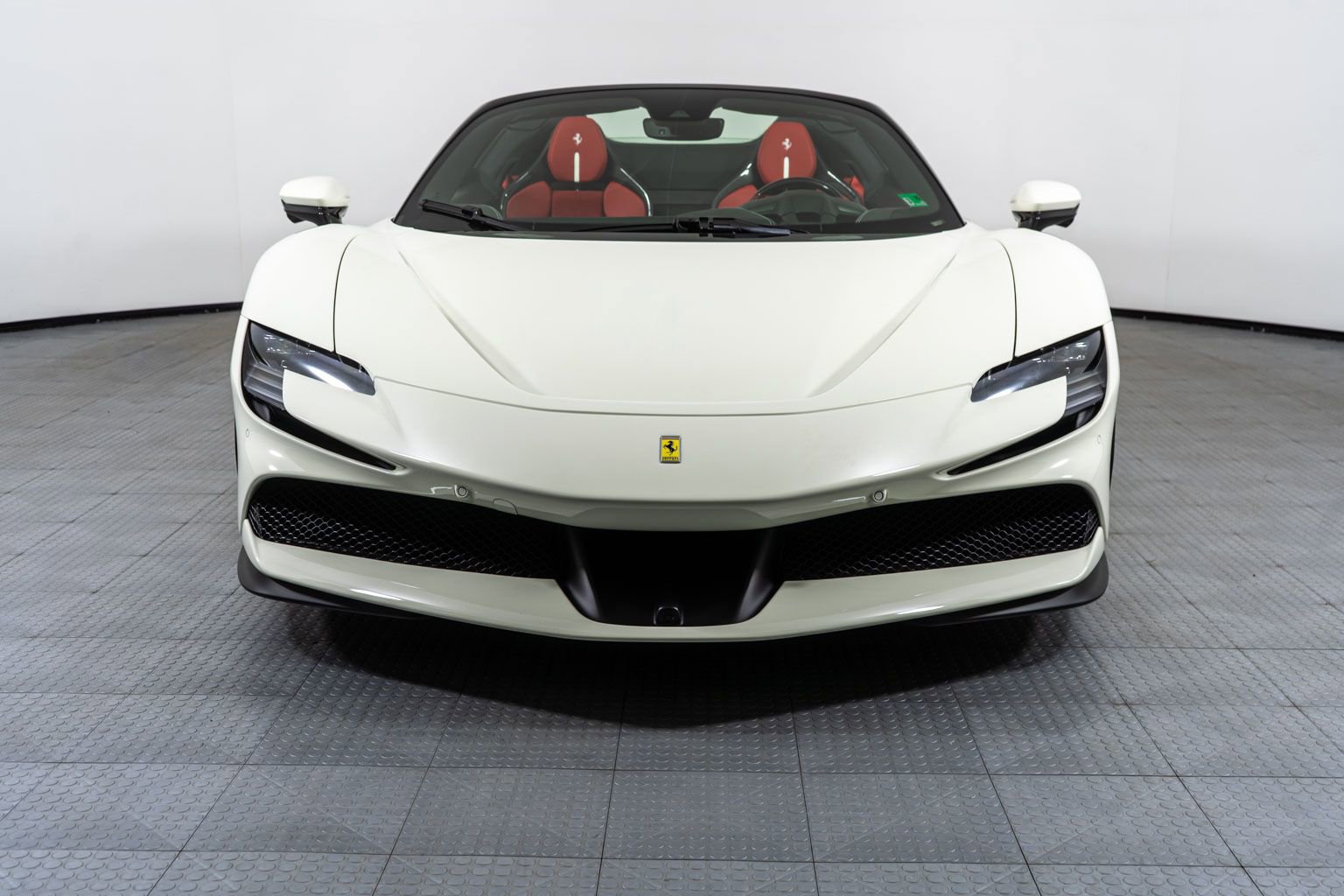 Certified 2025 Ferrari SF90 Spider image 9