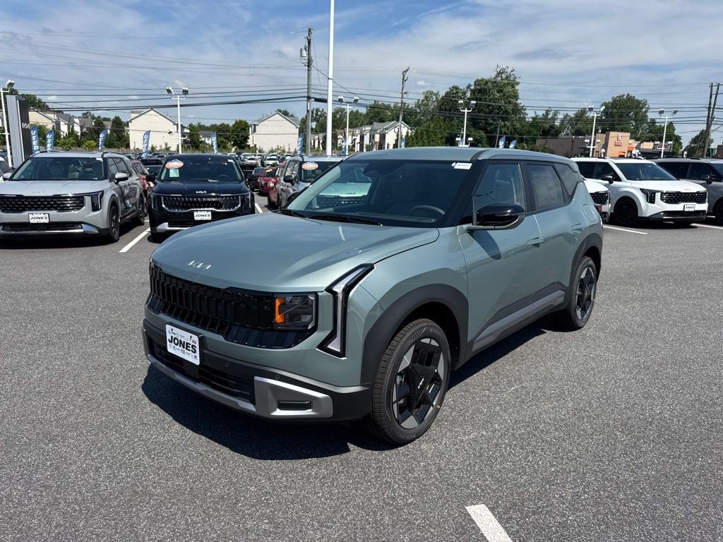 New 2027 Kia Seltos S