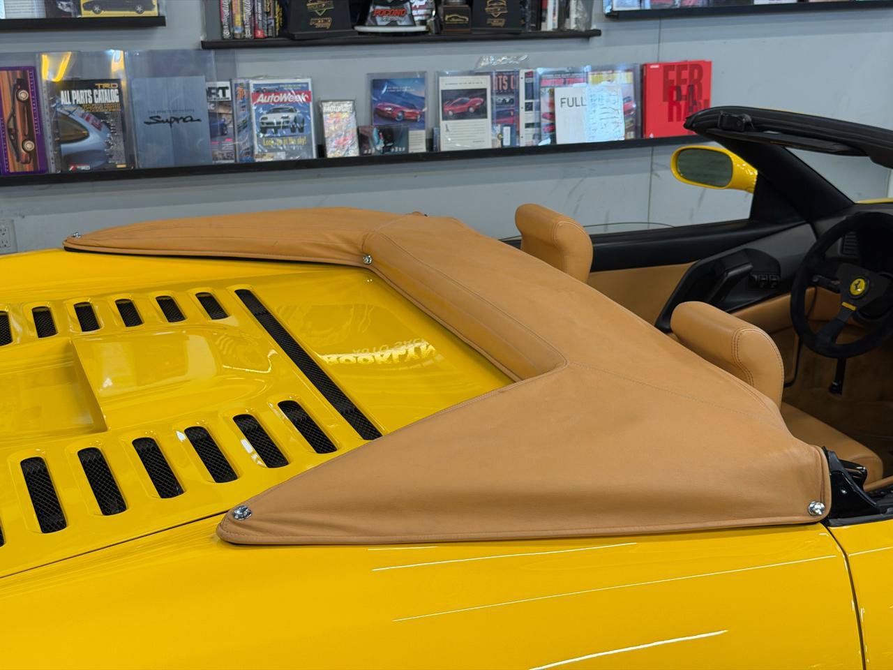 Used 1995 Ferrari F355 Spider RWD image 29