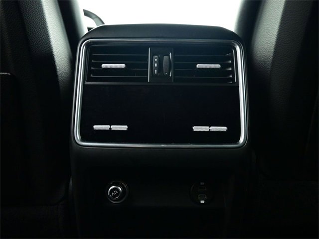 Used 2020 Porsche Cayenne S image 19