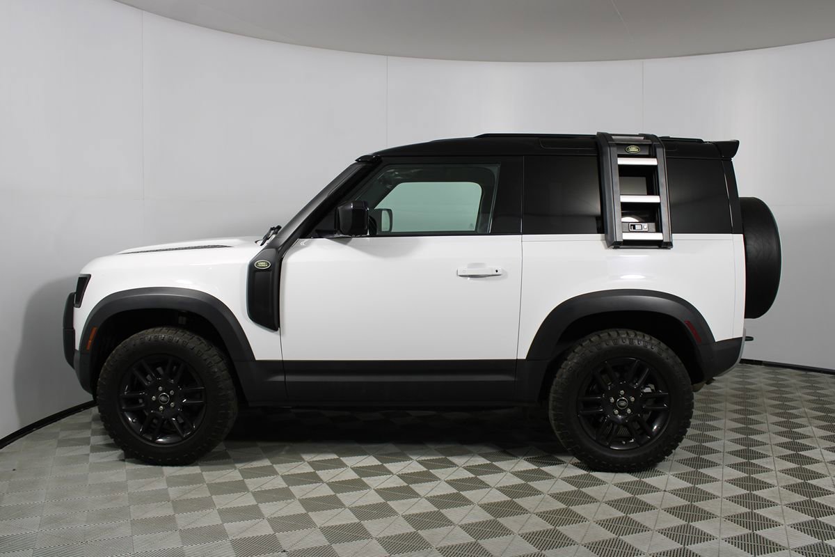 Used 2021 Land Rover Defender 90 S AWD/4WD image 31