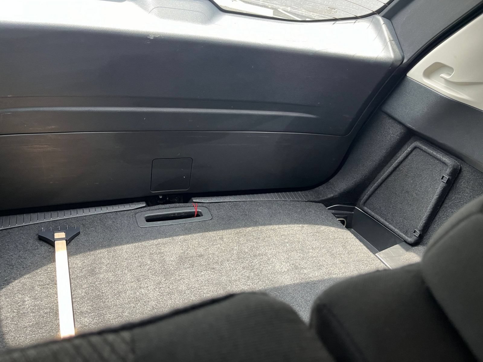 Used 2025 Nissan Rogue SV AWD/4WD image 33
