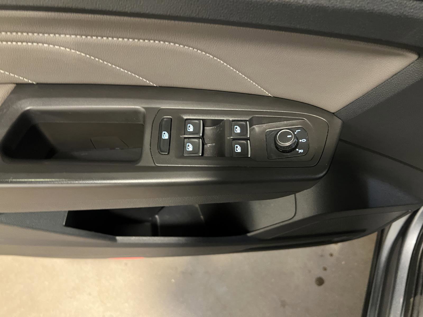 Used 2022 Volkswagen Atlas SE AWD/4WD image 26