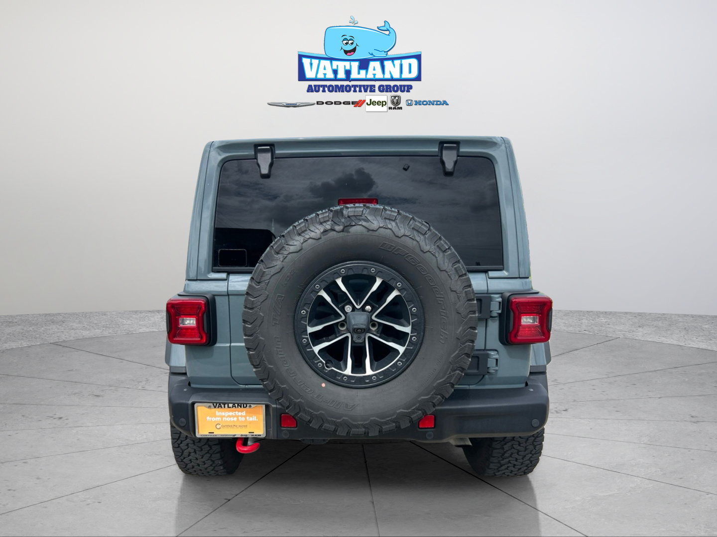 Used 2024 Jeep Wrangler Unlimited Rubicon AWD/4WD image 4