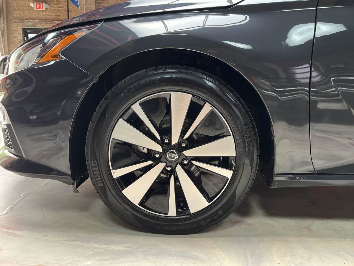 Used 2022 Nissan Altima 2.5 SV FWD image 32