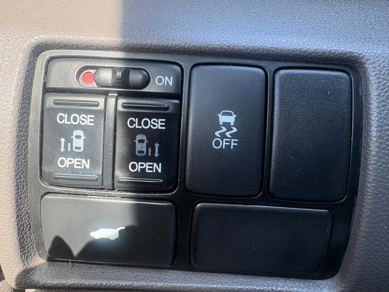 Used 2013 Honda Odyssey EX-L image 19