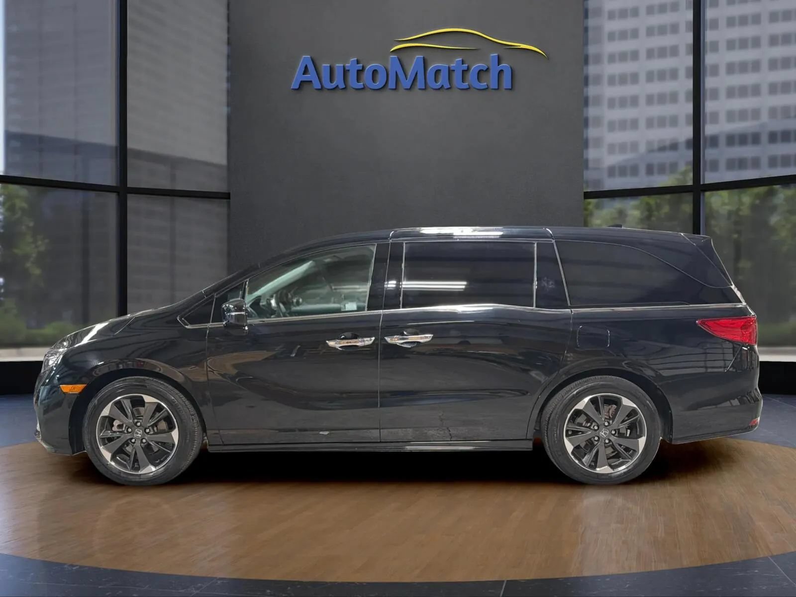 Used 2024 Honda Odyssey Elite image 6
