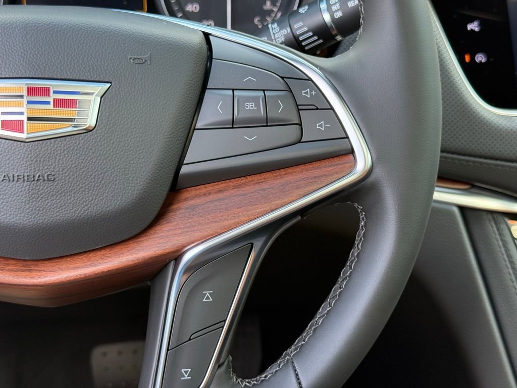 New 2026 Cadillac XT5 Premium Luxury w/ Driver Assist Package AWD/4WD image 26