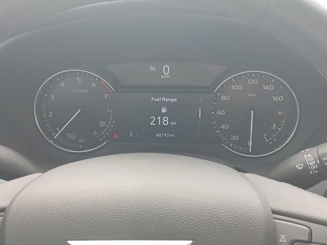 Used 2021 Cadillac XT4 Luxury w/ Cold Weather Package FWD image 25