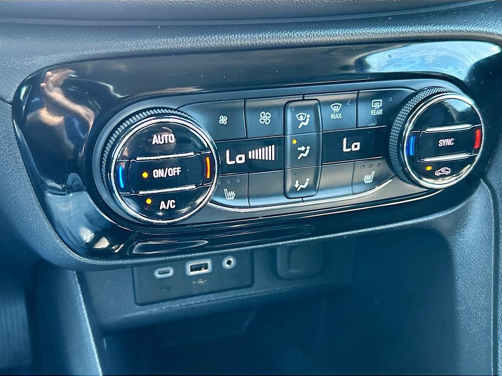 Used 2021 Buick Encore GX Select FWD image 15