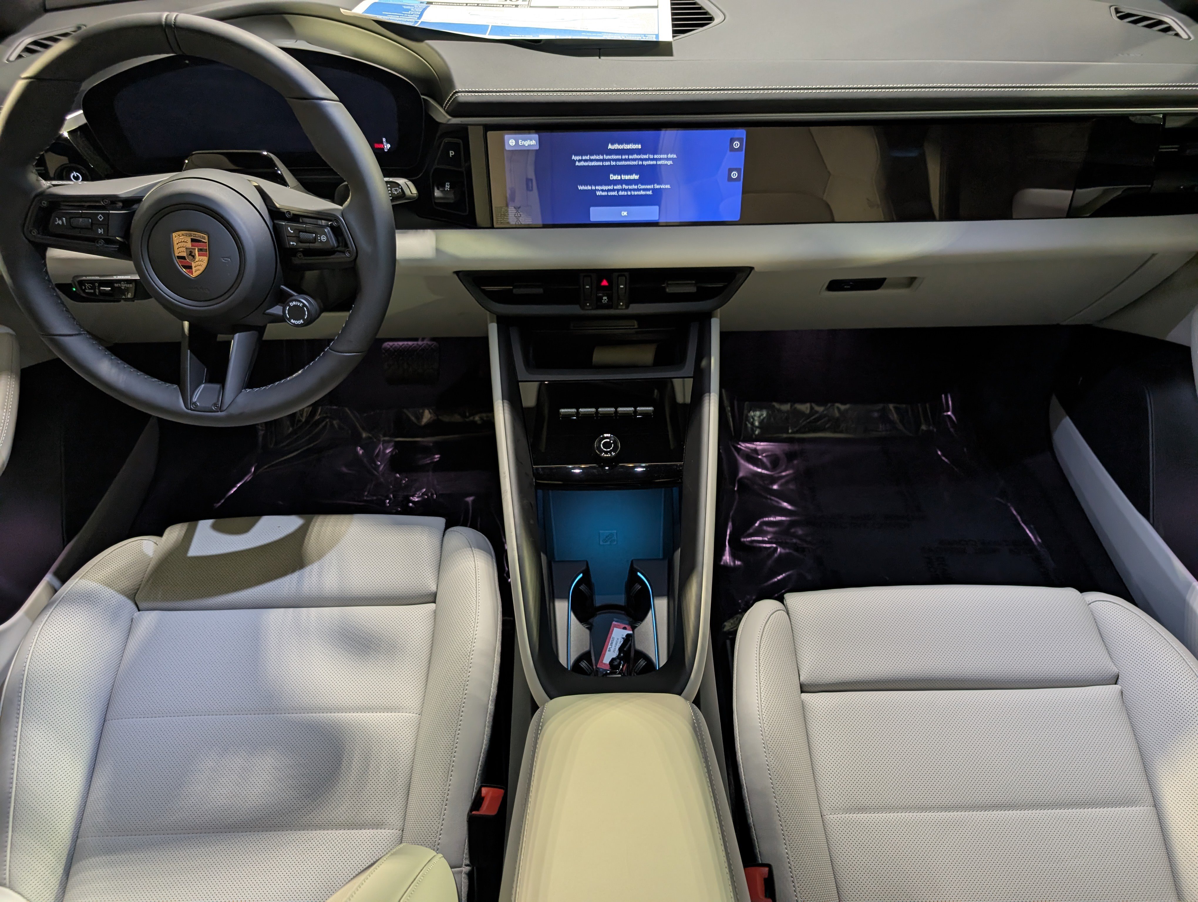 New 2026 Porsche Macan 4 Electric AWD/4WD image 7
