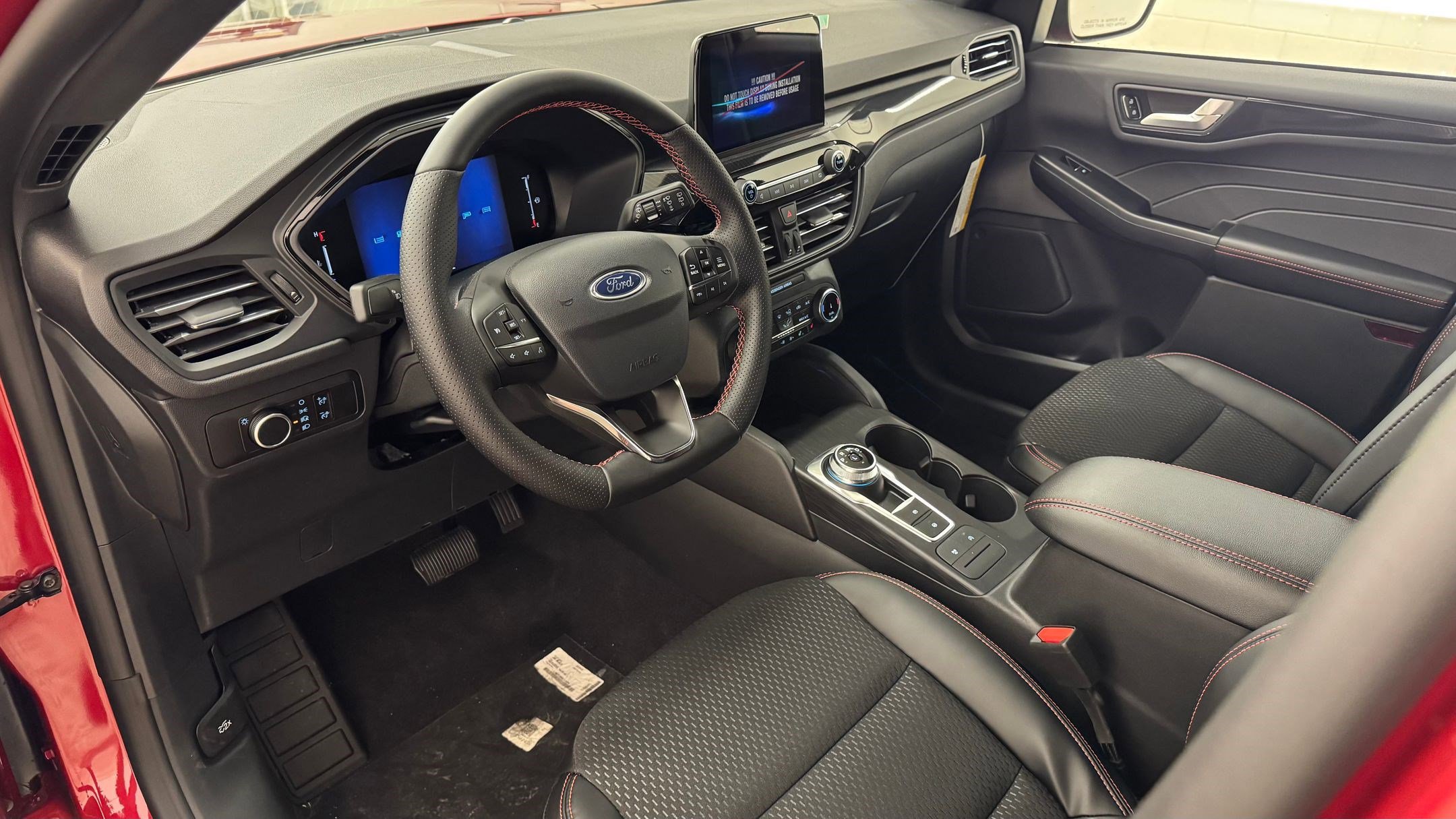 New 2026 Ford Escape ST-Line w/ Cold Weather Package AWD/4WD image 31