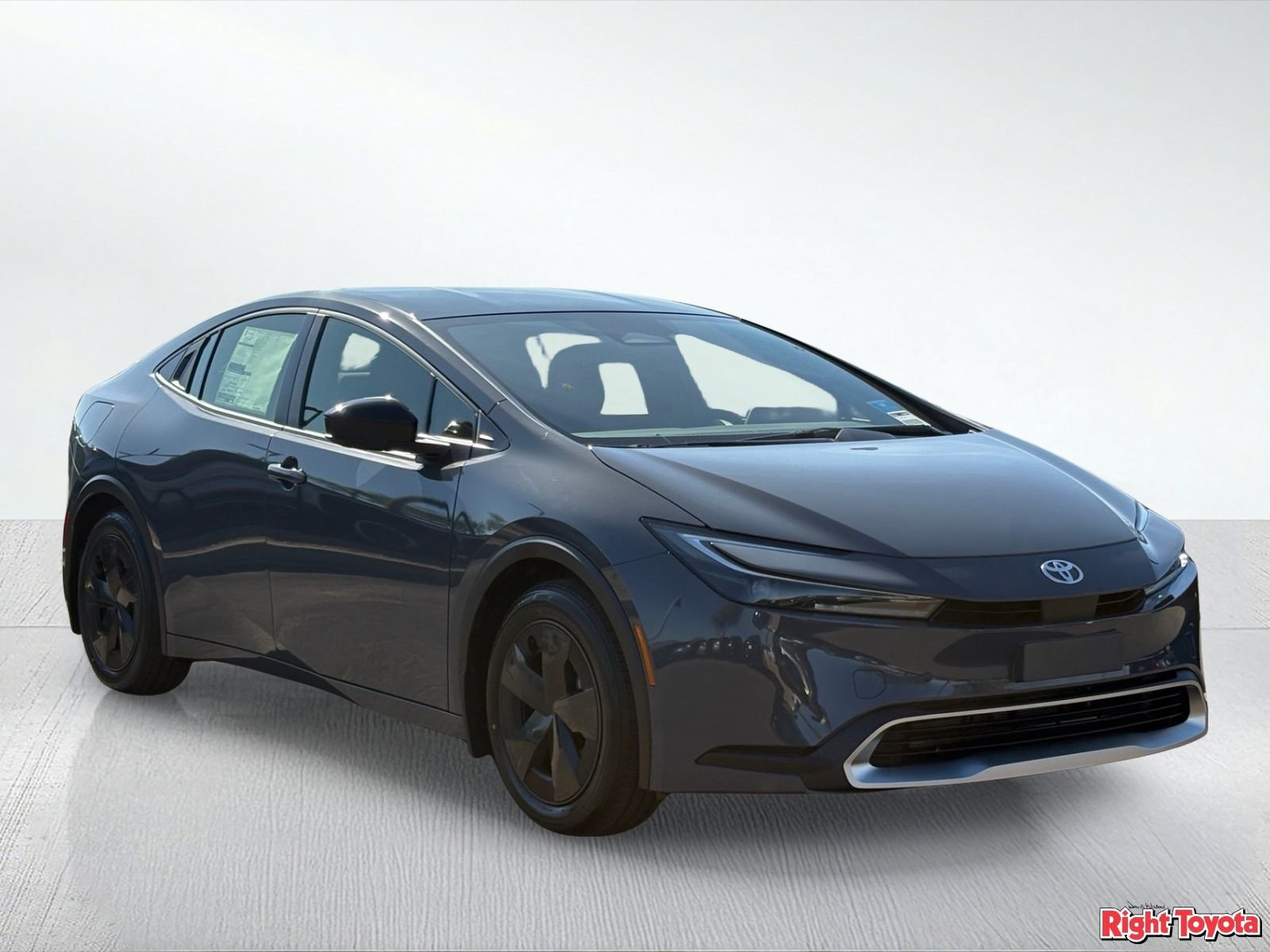 New 2026 Toyota Prius Plug-In Hybrid image 9