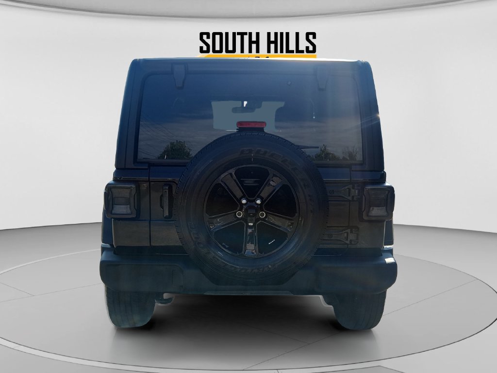 Used 2022 Jeep Wrangler Unlimited Sport AWD/4WD image 4