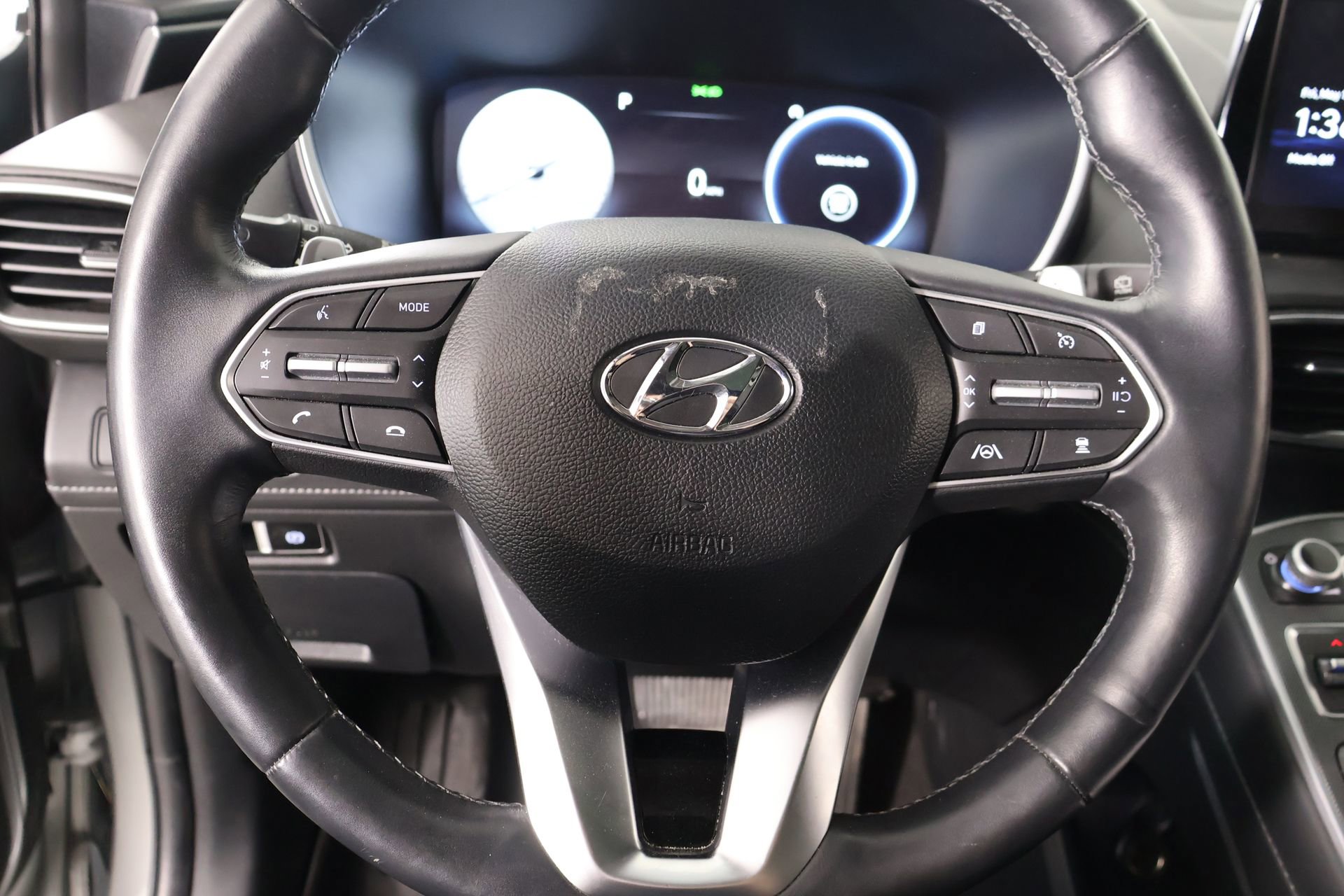 Used 2023 Hyundai Santa Fe Limited w/ Cargo Package AWD/4WD image 3