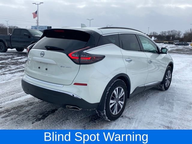 Used 2023 Nissan Murano SV image 3