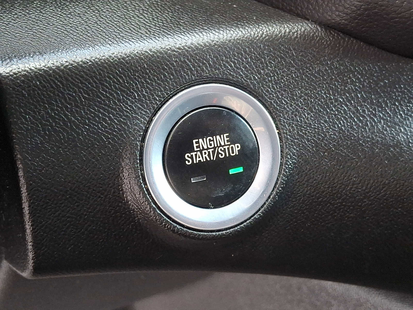 Used 2018 GMC Terrain SLE image 23