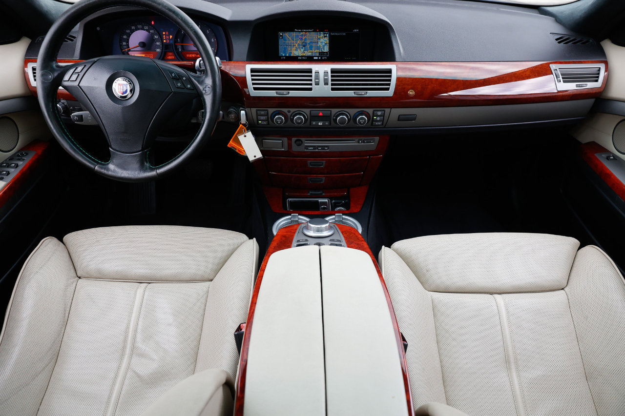 Used 2008 BMW ALPINA B7 7-SERIES 4DR SEDAN image 2