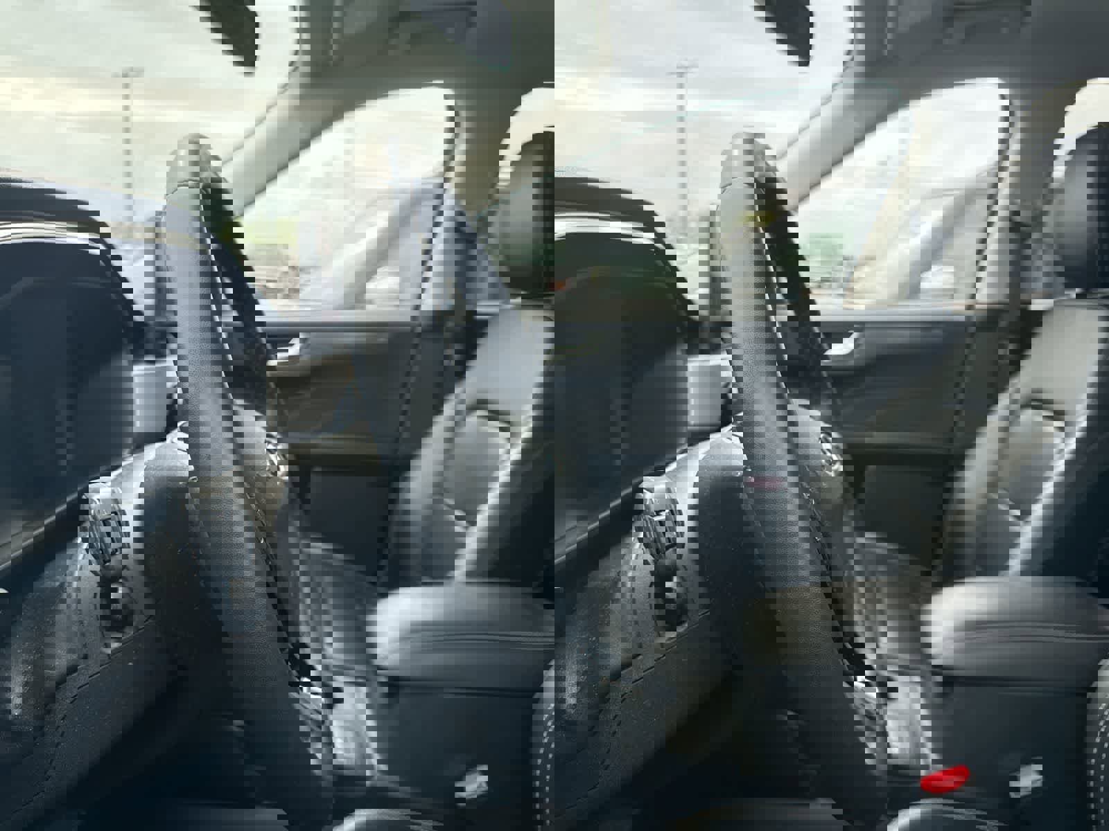 Used 2021 Ford Escape Titanium FWD image 33