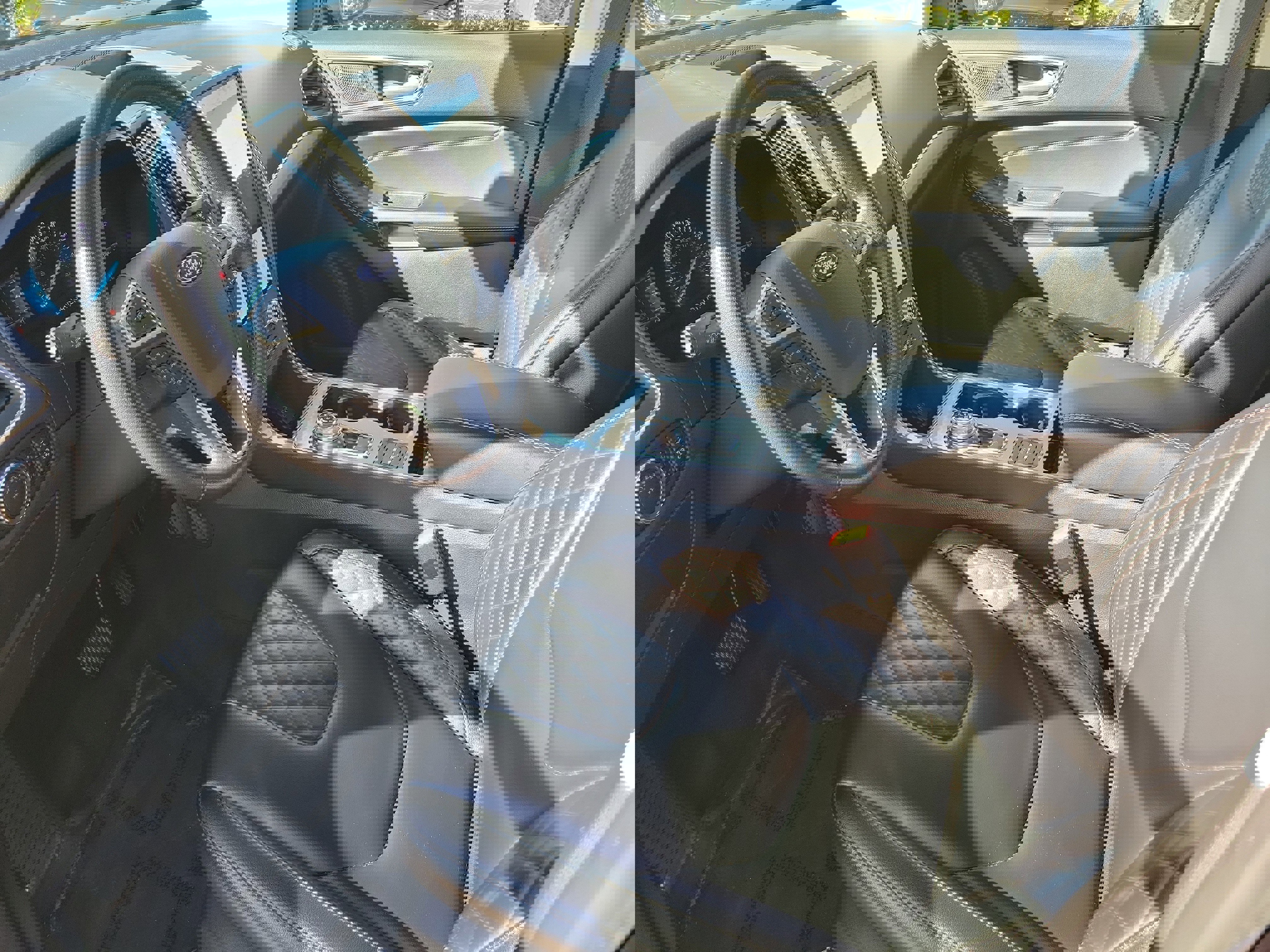 Used 2023 Ford Edge Titanium image 11