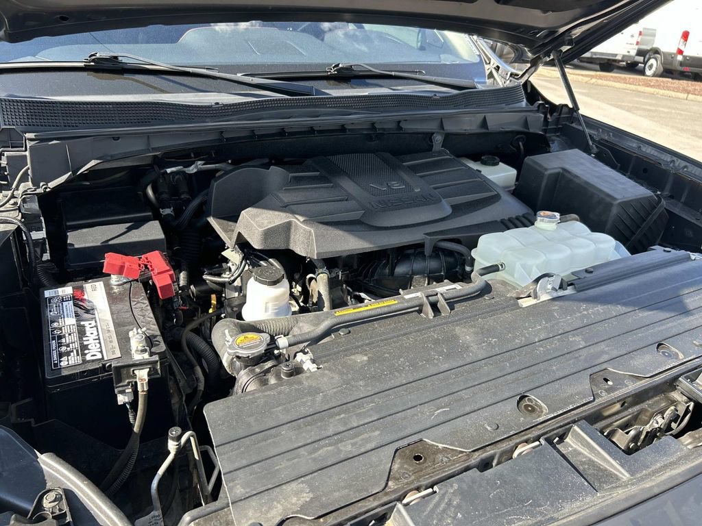 Used 2022 Nissan Titan PRO-4X AWD/4WD image 24