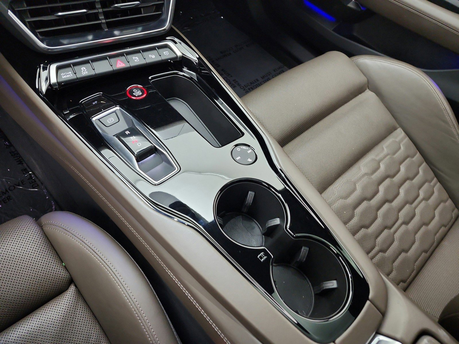 Used 2022 Audi RS e-tron GT image 12