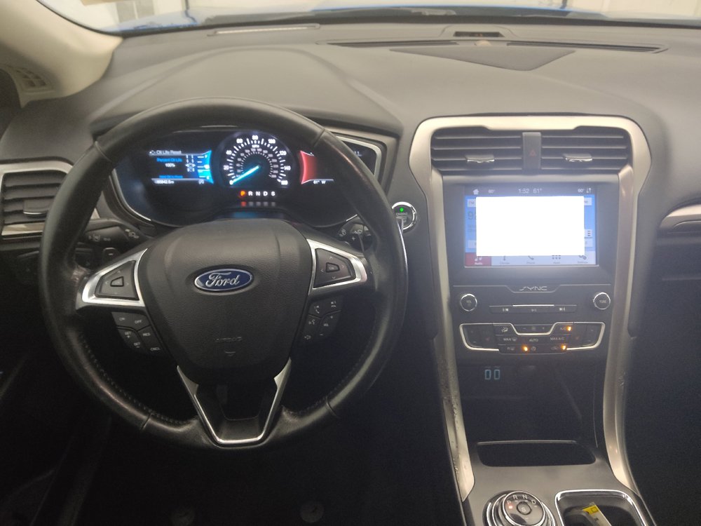 Used 2019 Ford Fusion SEL FWD image 22