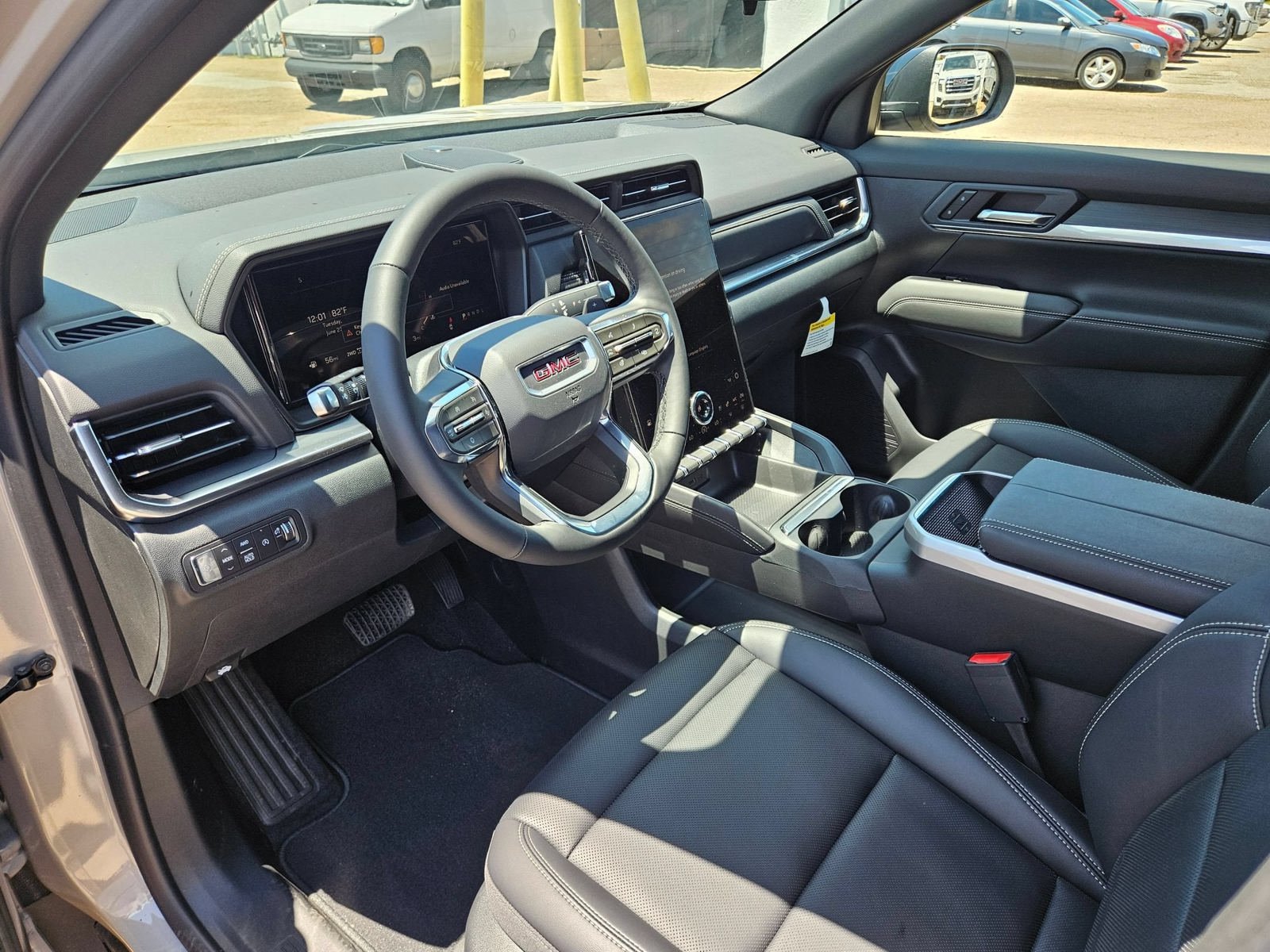 New 2026 GMC Terrain Elevation w/ Elevation Premium Package AWD/4WD image 10