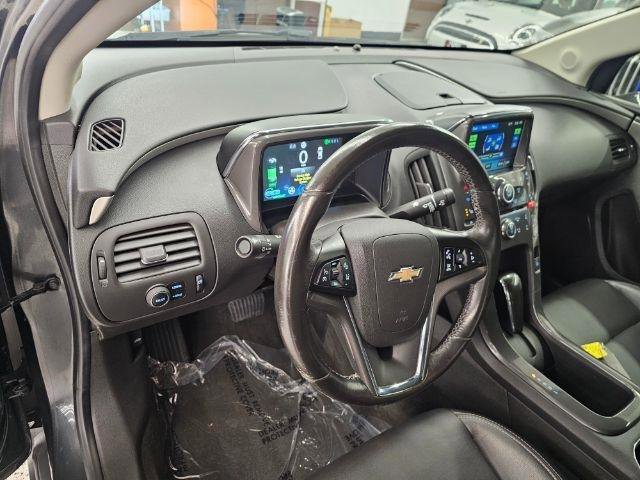 Used 2015 Chevrolet Volt Premium w/ Premium Trim Package FWD image 7