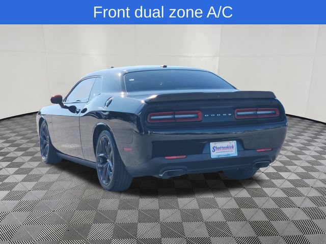 Used 2019 Dodge Challenger R/T w/ Blacktop Package RWD image 3